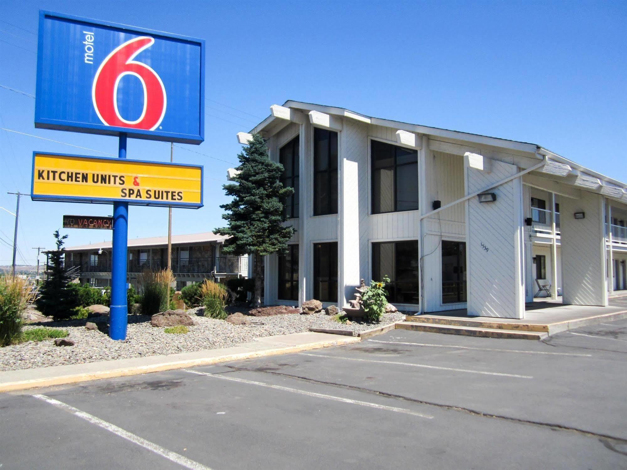 Motel 6-Madras, Or エクステリア 写真